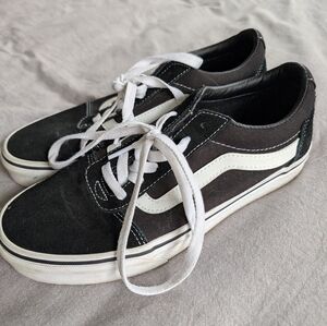 Vans Women's Black and White Sneakers